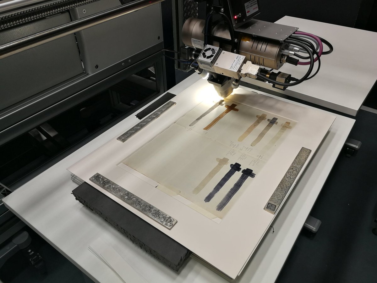 SauvageLeila's tweet photo. In preparation of #drawingbyrembrandt symposium @rijksmuseum, #MAXRF analysis of inks made by @RCE_erfgoed. Wanna know how l obtain element map distribution to establish ink profiles? Come on Feb. 6-7 to Amsterdam! #drawing #rembrandt https://t.co/l3o8VaDR9E https://t.co/bjPQ2rf1Ge