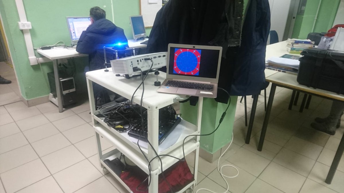 INAF_IAPS (@inaf_iaps) on Twitter photo Oggi di nuovo all'IIS Falcone e Borsellino di #Zagarolo, montando pianeti in una stanza con un pc che non teme la forza di gravità! #Piar <a href="/AssSpeakScience/">Speak Science</a> <a href="/liviagiacomini/">livia giacomini</a> Oggi di nuovo all'IIS Falcone e Borsellino di #Zagarolo, montando pianeti in una stanza con un pc che non teme la forza di gravità! #Piar <a href="/AssSpeakScience/">Speak Science</a> <a href="/liviagiacomini/">livia giacomini</a>