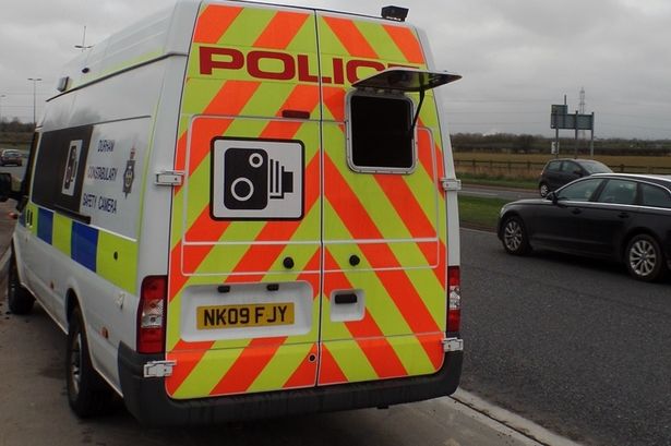 ConMoy96's tweet photo. HEADS UP 
Speed camera spotted on the M6... 
In case any Man Utd fans are looking to pick up 3 points! https://t.co/sxAOOVsKB2