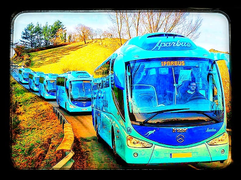Iparbus's tweet photo. Un viaje también pude ser divertido... Sólo has de contratar la empresa adecuada. https://t.co/lyJUGYbRFI