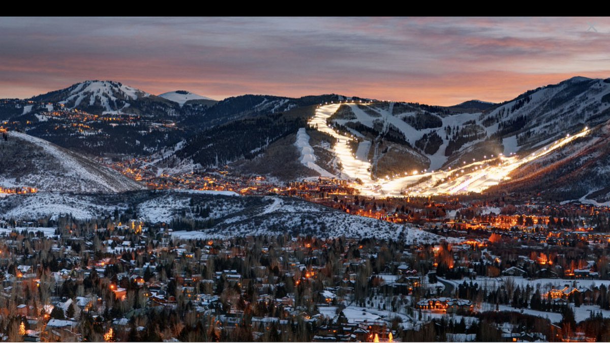 studio_kinetic's tweet photo. Thought some of my filmmaker buddies might be interested in this review of the Sundance Film Festival. Started today in Park City, Utah. Not a bad spot for a film festival either!
https://t.co/Gb1tEWpF74
#photostudiohire #photographystudio #photostudio #filmmaker #videographer https://t.co/yrG1T3kZAE