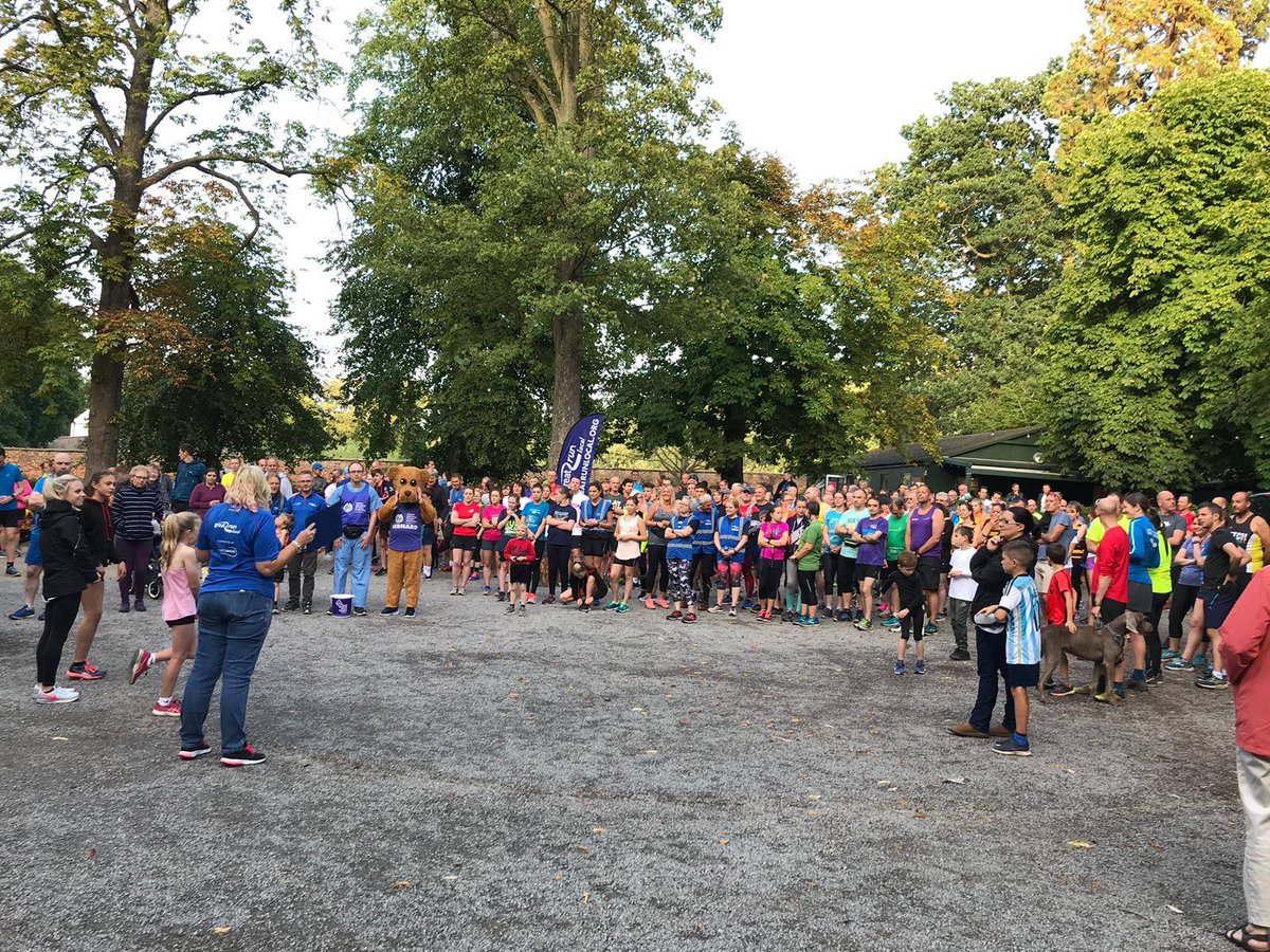 GreatRunLocal's tweet image. From 2014 until now! It&apos;s a struggle to fit everyone in the photo these days! 

Thanks to all the runners and volunteers who have helped to grow Great Run Local #Gibside over its 6 year journey. 

Let&apos;s celebrate the events birthday in style this Sunday 🎈🎉