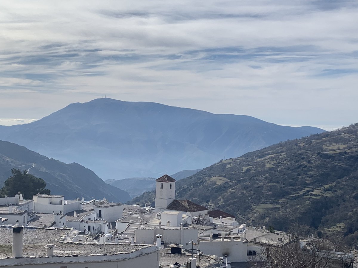 IsabellaMNoble's tweet photo. A spin around the Alpujarras, each village prettier than the last #lpinspain #lp #granada #alpujarras https://t.co/S9PVTOEXyj