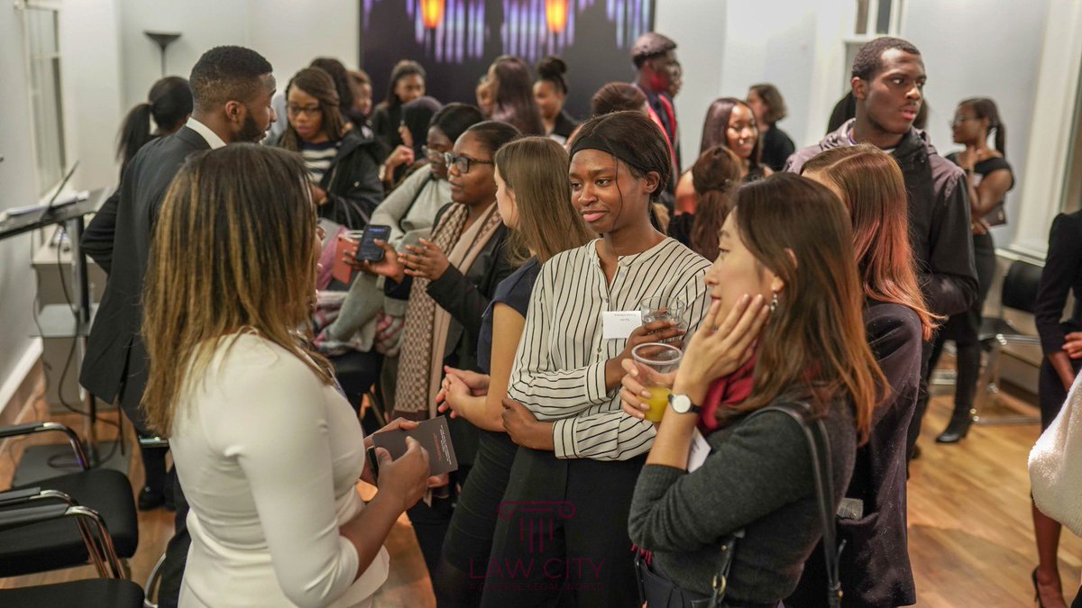 lawcity_'s tweet photo. Young men and women from as young as 14 connecting to Chief executives of chambers and leading lawyers in London.
This is #LawCity
#MagicCircle #Law #LegalCareer #diversityandinclusion #MatrixChambers #Inspiration #explorepage https://t.co/jMzIuxtA8B