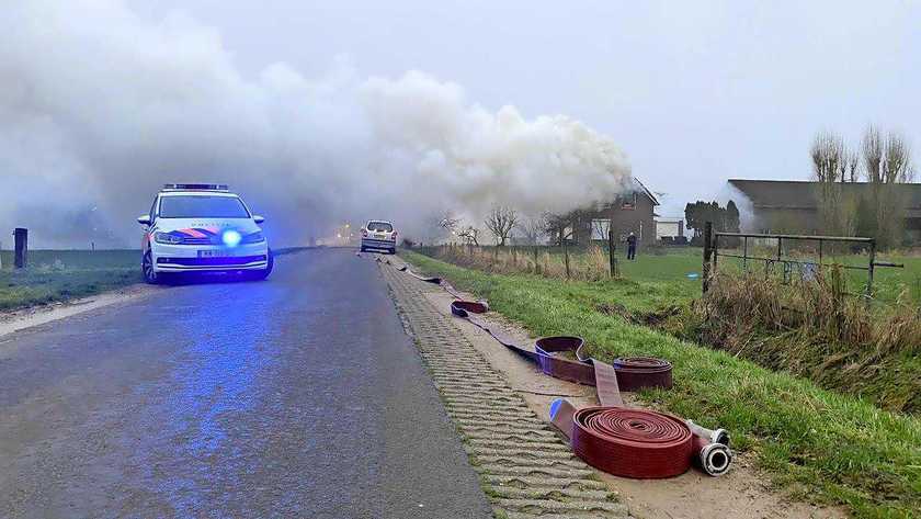 #Drama Drie doden gevonden bij woningbrand in Duiven.
