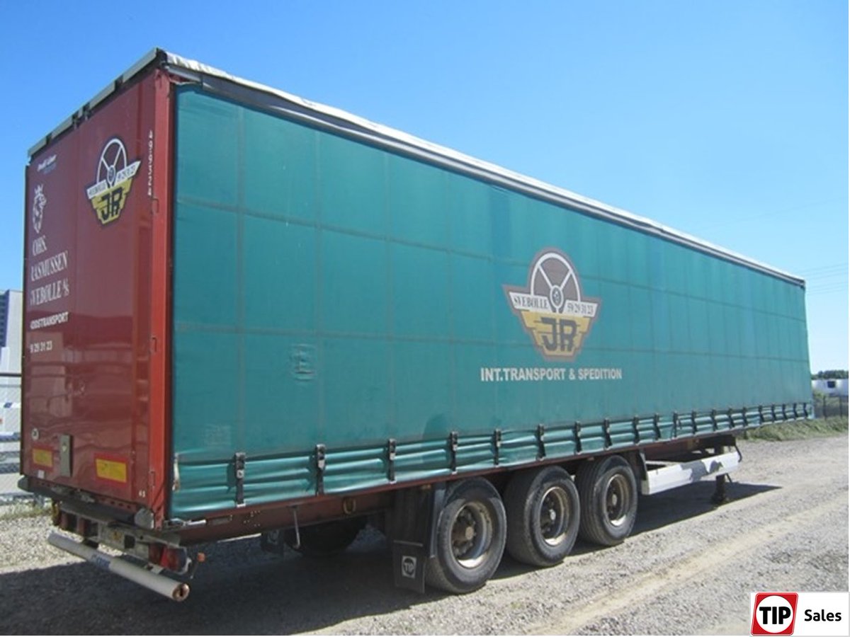 TIPSALES1's tweet photo. 📣DEAL OF THE DAY
2009 Krone curtainsider with Sliding Roof📍Padborg 🇩🇰
Only for €2500,- 
Don't miss it. Check more information through the link 👇🏽
https://t.co/2xuHi5uQdk https://t.co/kQ3pQJqfdC