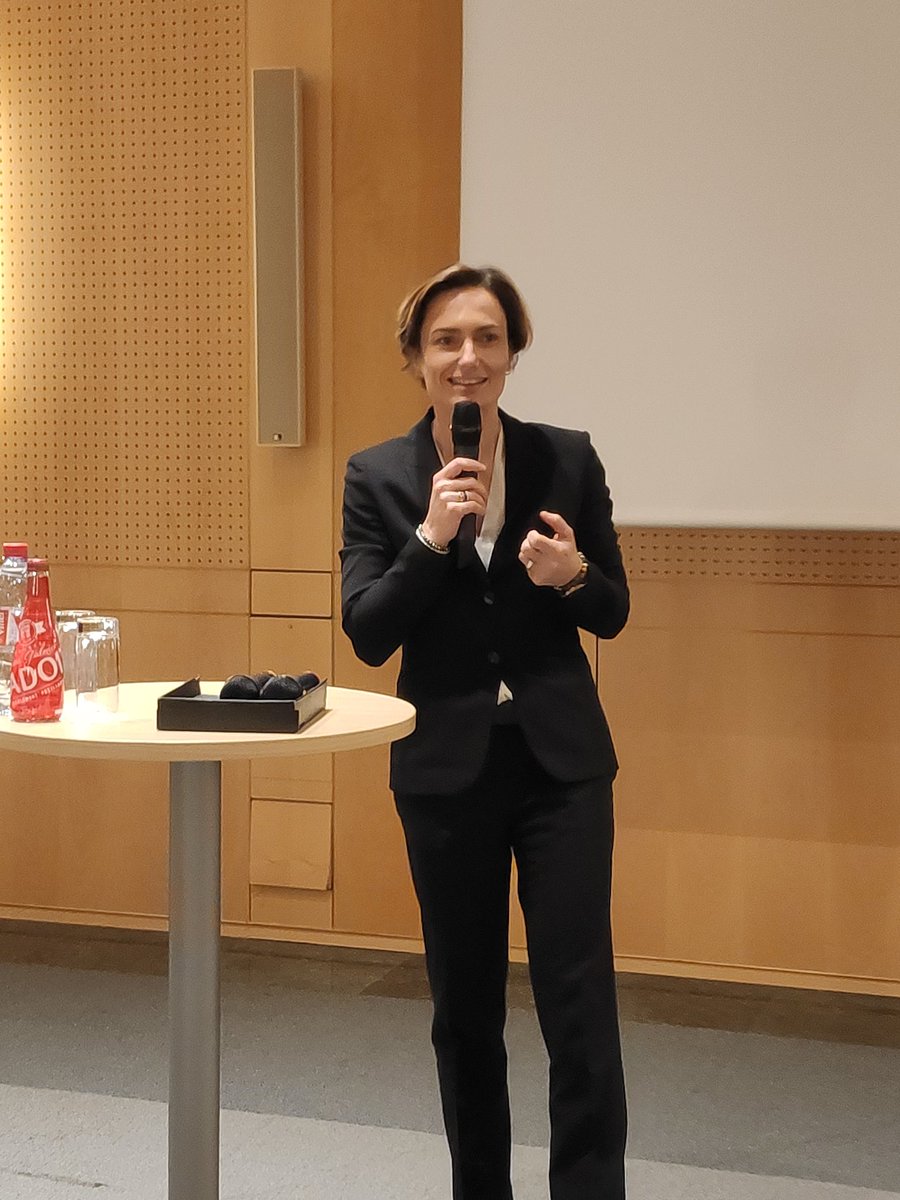 AXA Thema tweet media