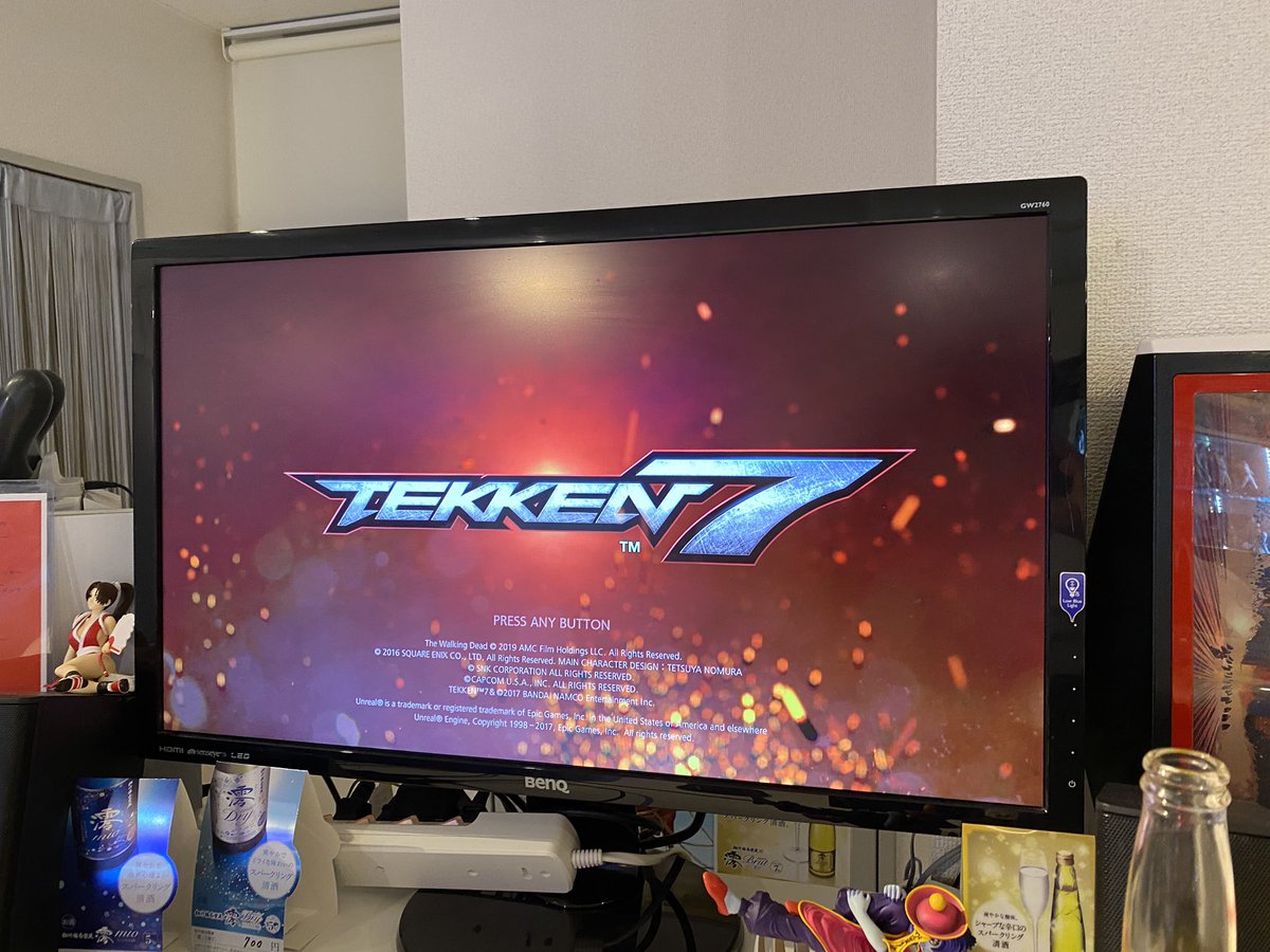 今日は誰も居ない神保町。。とりあえずゲーム出来てなさすぎたから練習するか😀