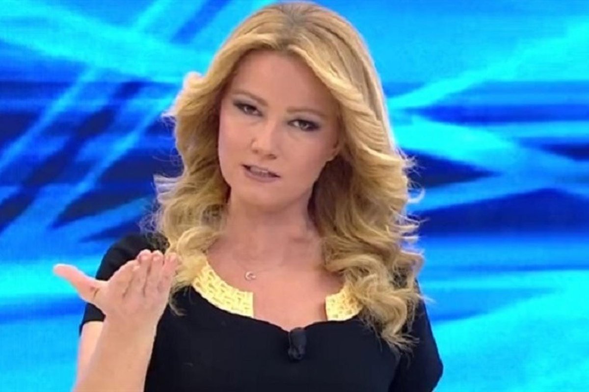 Müge Anlı'dan ilginç teklif;
Size Feto'nun siyasi ayağını bulayım mı 😂