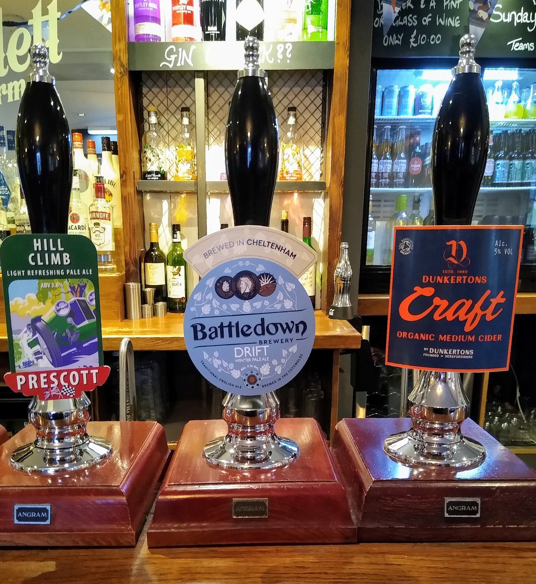 Look at this for a local lineup 😯 #FridayFeeling #FridayMotivation <a href="/PrescottAles/">Prescott Ales</a> <a href="/BattledownBrew/">Battledown Brewing Co.</a> <a href="/Dunkertons/">Dunkertons Organic Cider</a> <a href="/CheltenhamCAMRA/">CheltenhamCAMRA</a>