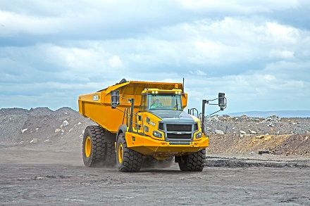BellEquipmentUK's tweet image. Bringing you tomorrow’s technology today buff.ly/2SIbKvb #BellEquipmentUK #EngineTechnology #trucks