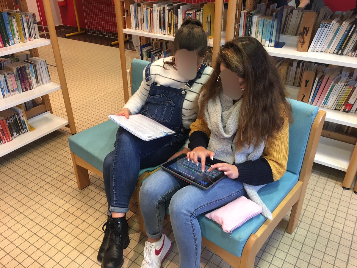 WONDER_erasmus's tweet photo. Atelier #Erasmus : réalisation du web documentaire WONDER avec tablettes. @ErasmusPlus_pro @gen_erasmus @ApostoliaMamma @ac_normandie @MancheCD50 @PRTourbieres @ZonesHumides @DaneCaen @ClgBarbey https://t.co/ueWeEqG58l