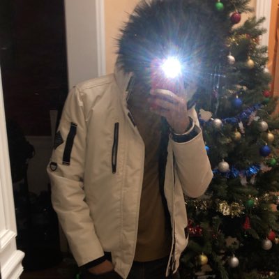 OfficialSmile2's tweet photo. #NewProfilePic https://t.co/SYnjc18B6M
