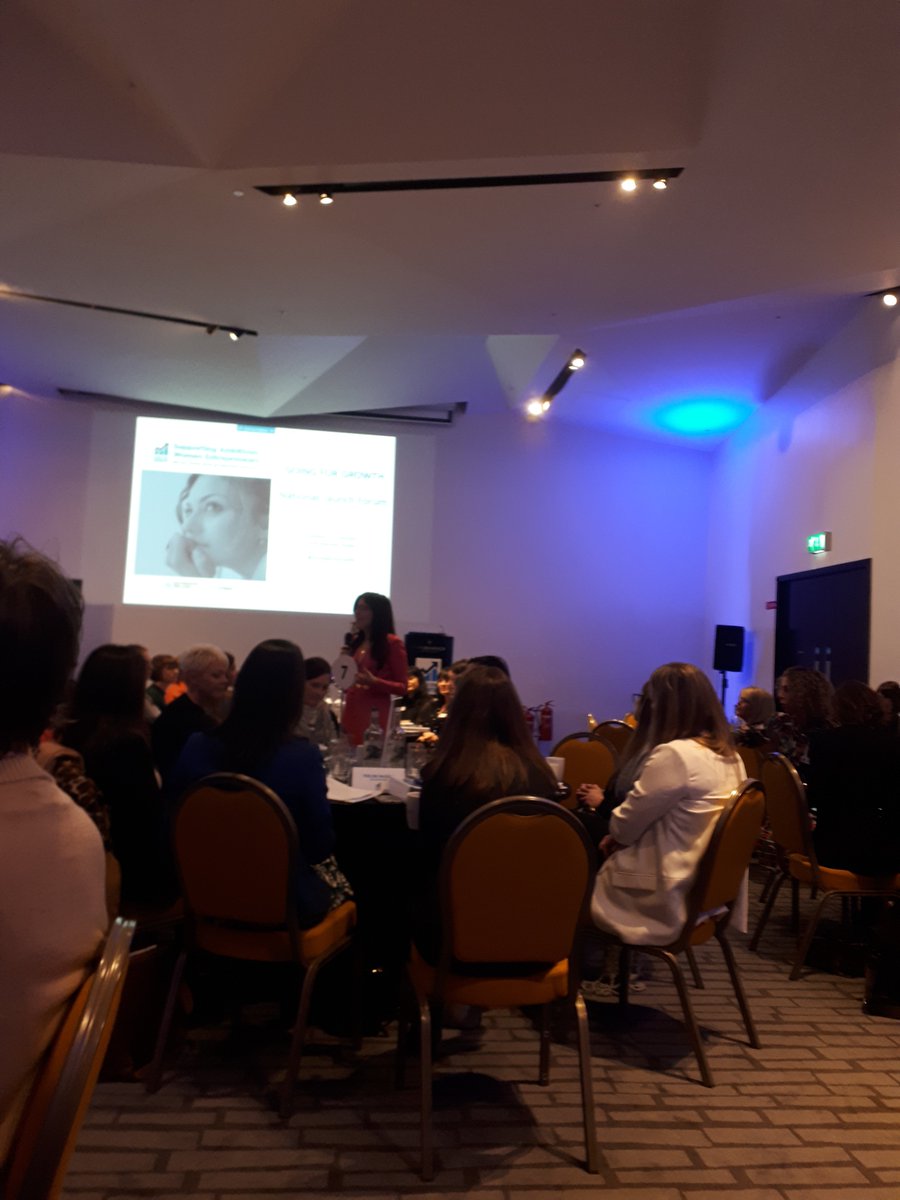 ID_Languages's tweet photo. What a privilege to be part of this amazing network of business women @GoingForGrowth I'm so excited for what is to come! From @acorns_ie to mighty oaks 😊 https://t.co/B3Xu76wmPH