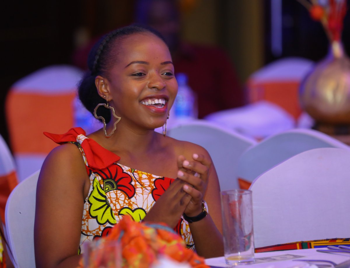 dlightKE's tweet image. They say the way you dress is the way you greet the sun and the stars #dlightfulFridays #FridayMotivation