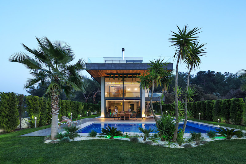 VBenzeri tweet media