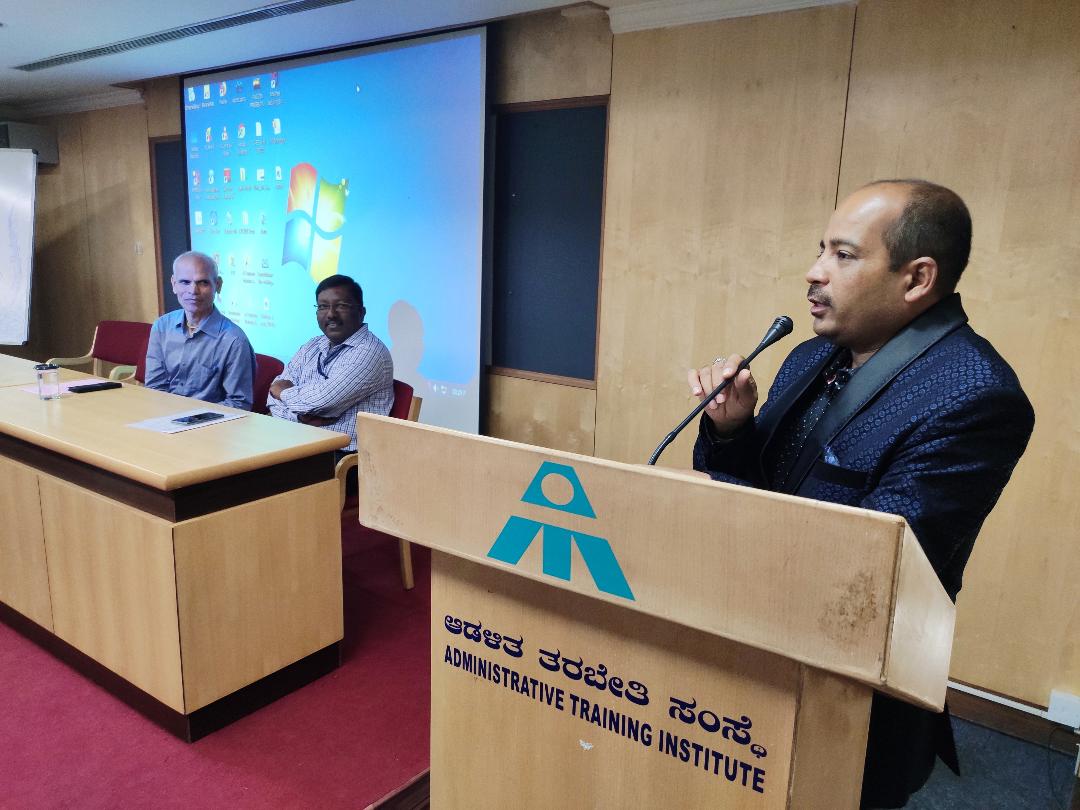 AtiMysuru's tweet photo. Valedictory Function of the 187th Common Foundation Course officer trainees held on 24.01.2020 at ATI, Mysuru
#Valedictory #CommonFoundationCourse #officertrainees #experiences #visits #KarnatakaDarshana #places #museum #temples #KapilMohanIAS #DG #ATI #course #Chanukya #Hall https://t.co/IYI99h7SuO
