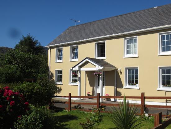 HiIreland's tweet photo. #MondayMotivation Kick-start your week with a bang by booking a stay at Black Valley Hostel in #Kerry and have something to motivate you through the rest of the week.

Book your stay today;
👉 https://t.co/1bVQu04lfY

@kerrytodayrk @KerryHour @wildatlanticway @WAWHour https://t.co/G5GgssLA9v