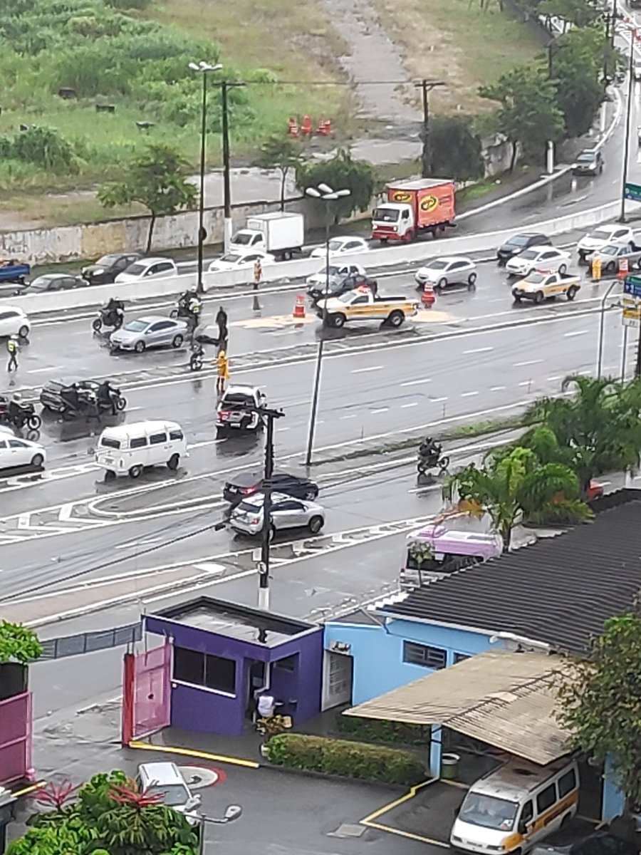 #bdsp olha acidente que comentei agora na Av Salim Farah Maluf ponte Tatuapé