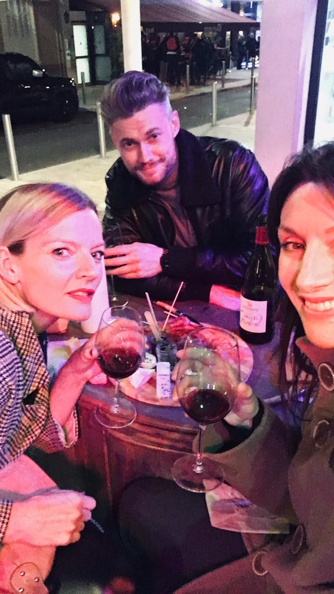 TheCJJohnsonUK's tweet photo. Hanging out in Cannes with @incognitoartist @lukewjackson #mattrawle and #emmaclifford, so impossible to not have ALL the fun! https://t.co/tjdE92c41a