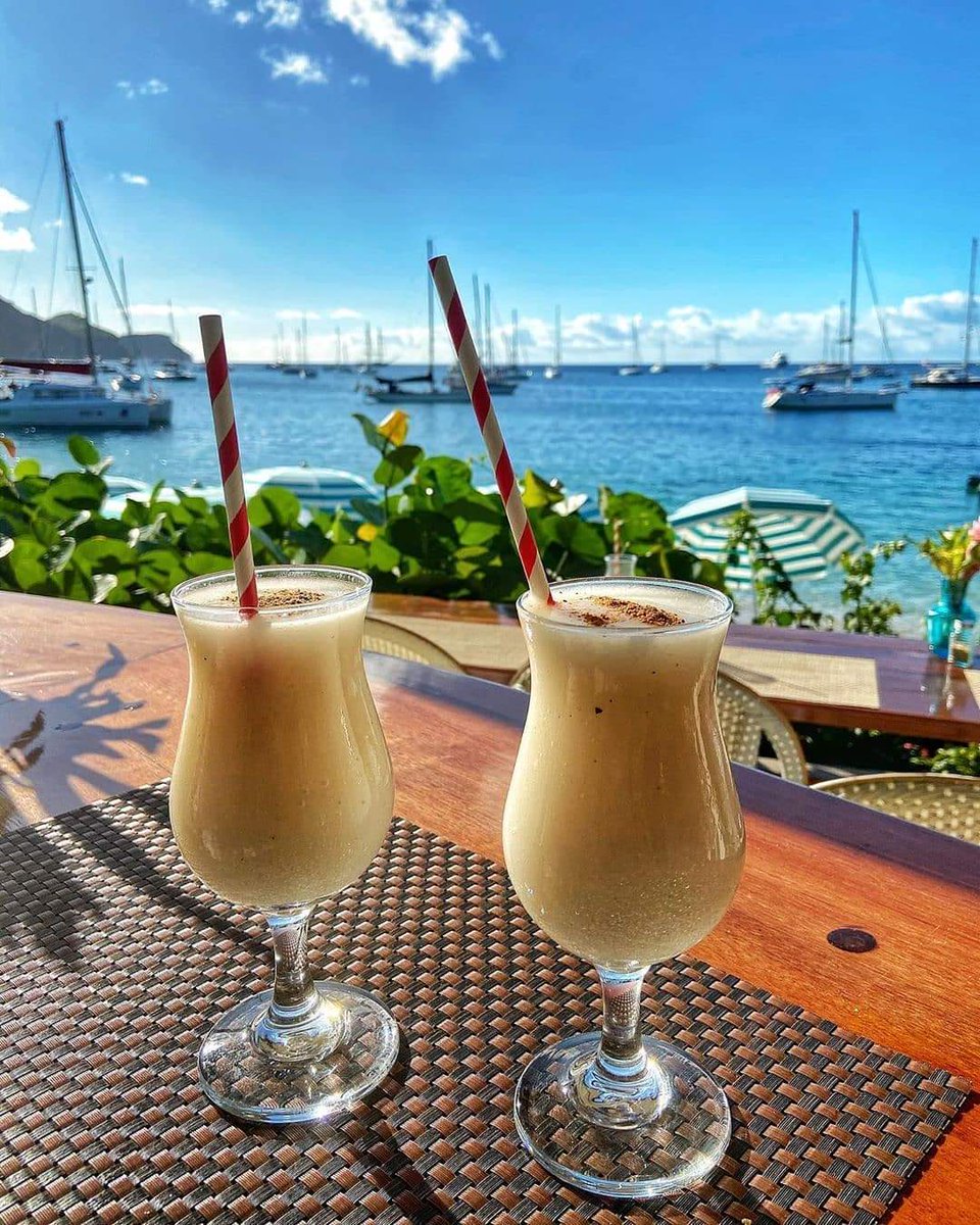 ElectivesAbroad's tweet photo. Happy Friday!! 🍹
#FridayFeeling #SVG https://t.co/pucSPZxLif