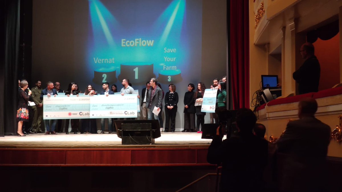 unissTweet's tweet photo. Sassari per #innovazione @clabuniss 
1° ECOFLOW per il #filtraggioacque di scarico della #lavatrice 2° VERNAT liquore che ricorda #Vermouth ottenuto impreziosendo vino con la canapa. 
3° SAVE YOUR FARM servizio consulenza per aziende agricole per la #prevenzioneincendi https://t.co/rd2dikQrWx