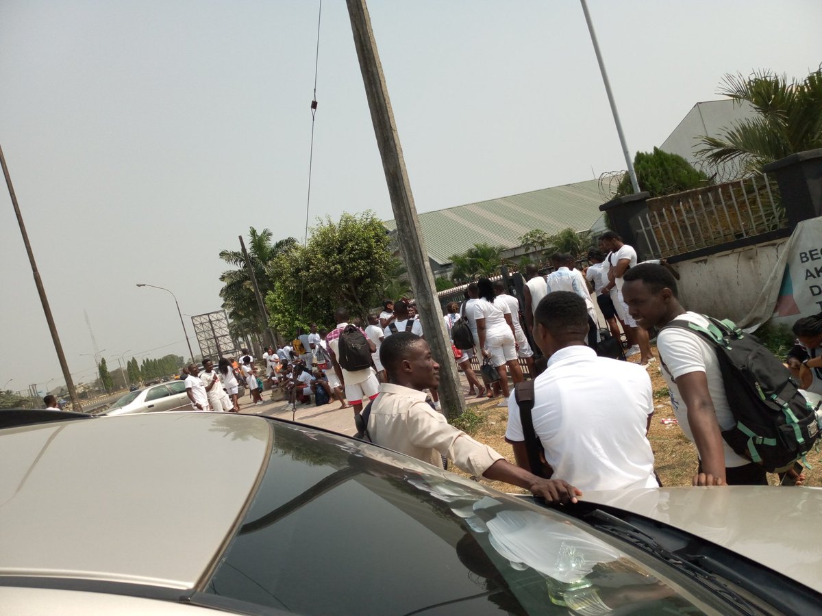 CyrilOgon's tweet photo. Candidates for EFCC recruitment exams unjustly left out for no cause in Akwa ibom/Uyo region
@channelstv 
@AIT_Online 
@Instabloge 
@TundeEdnut 
#LilWayne #MadeInLagos https://t.co/uPGZrNkDnA