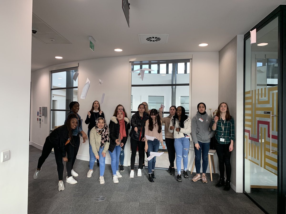 susanblair_pwc's tweet image. And we are off... Day 5 of ⁦@P5_Network⁩ with ⁦@PwCYorksNE⁩ - the girls are making &amp;amp; flying paper planes as an #icebreaker

#shewhodares