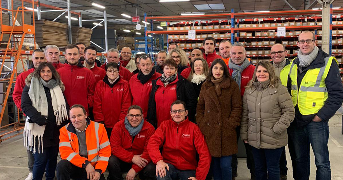 mhtrigano's tweet photo. Résidences Trigano et ses prestataires #SAV se sont donnés rendez-vous dans les locaux d'#EasyMH pour la réunion annuelle des prestataires. 📅
Débriefing SAV 2018/2019, visite de #Trigano Service et d'Easy-MH, le nouveau site en ligne de pièces détachées pour #mobilhome. 👏 https://t.co/maudggID3Q