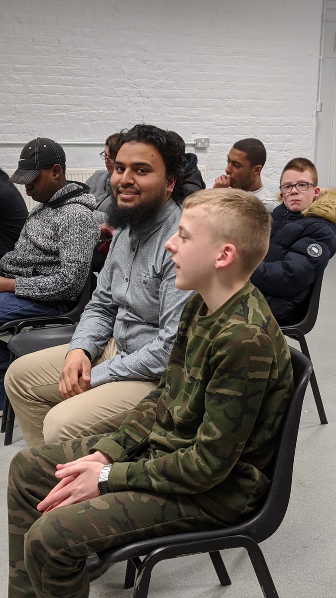 TowerProjectE1's tweet photo. Well done to all our Youth Service members who received their for certificates this week, after learning about the environment, personal hygiene and healthy eating! #learning #health #environment #awards #fridayfeeling #limehouse #youthservice #towerproject https://t.co/aNjVfDSenZ