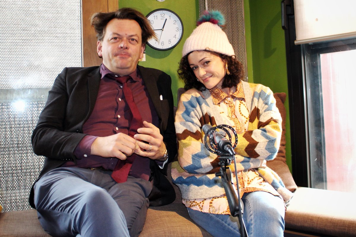 royalcourt's tweet image. "Me being commissioned to write plays is a very recent thing… I just did stuff."

In the final episode of the #PlaywrightsPodcastS4, Sabrina Mahfouz talks to Simon Stephens.

Listen now on our website, iTunes and Spotify.

bit.ly/PlaywrightsPod…