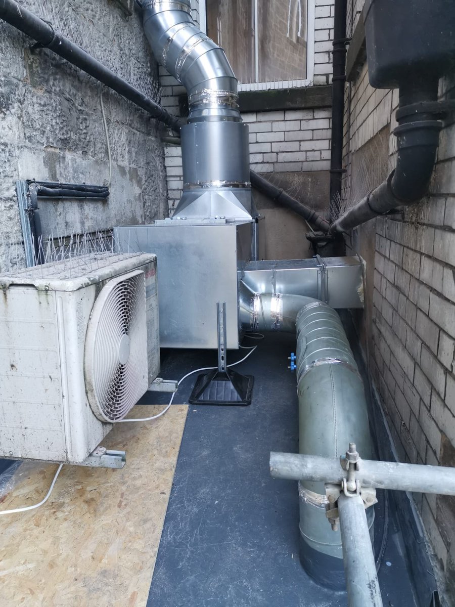 bondfabs's tweet photo. Baltzerians - Harrogate Existing canopy extraction system upgrade #commercialkitchen #ventilation #stainlesssteel #extractioncanopy #commercialkitchenextraction #extractfan #kitchenextraction https://t.co/kOKDaKt2io
