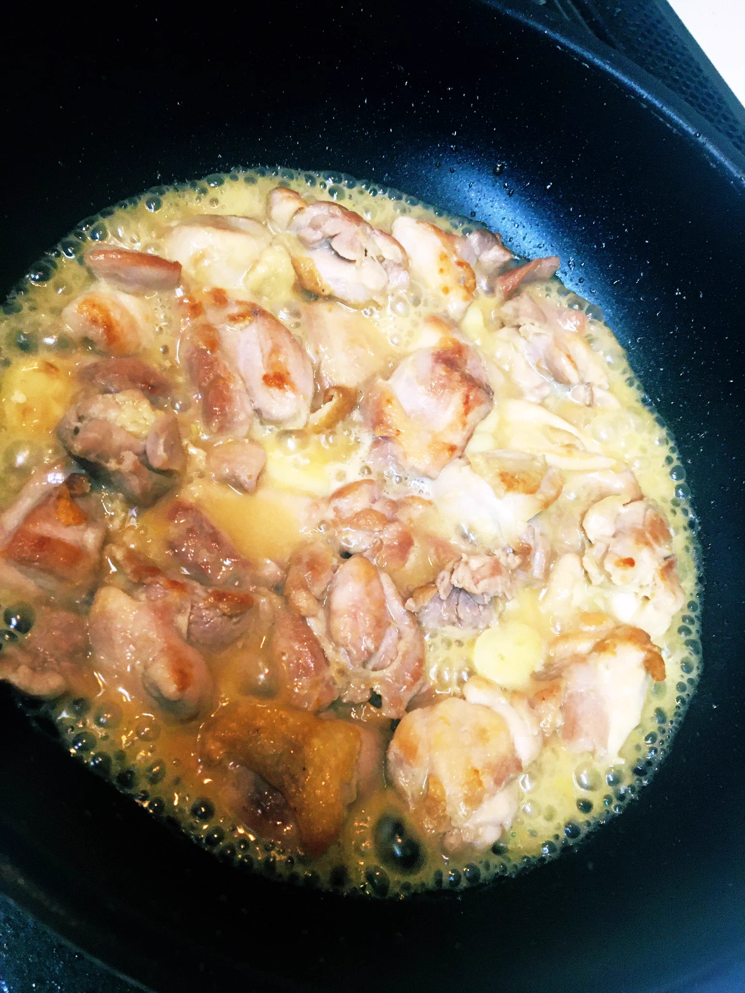 リュウジさんのこれ倍量で。
簡単すぎだしコク！！！😱
濃厚すぎるスープできた😋︎💕︎
カロリーoffに中華麺の代わりに春雨入れたけど…
美味しすぎて食べすぎ意味なかった😆  