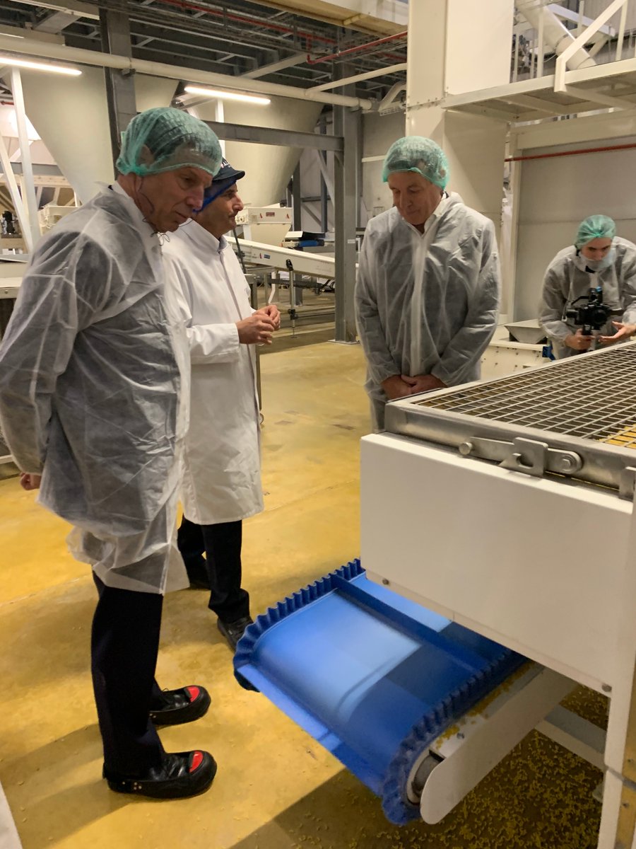 GeoffroyRDB's tweet photo. Visite très intéressante ce matin en Savoie du premier fabricant français de pâtes bio, @AlpinaSavoie. https://t.co/4n84Bo67WA