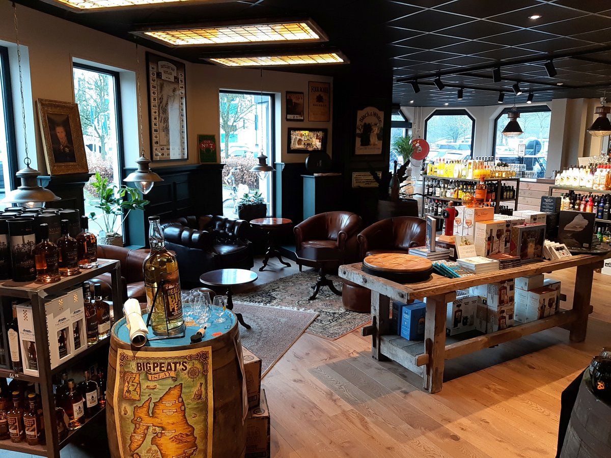 lesscherinstall's tweet photo. Slijterij Wijnkoperij De Barrique Borne opent deuren
Voor dit pand mocht Lesscher Installatietechniek een passend ontwerp maken van een Alphatronics inbraak installatie met gekoppelde rookmelders, het wifi netwerk en de internet verbindingen leveren. #Lesscher https://t.co/9Tz9fXEBsF