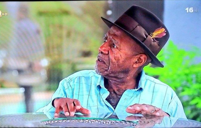 jus_tshepiso's tweet photo. Motsepe : Africa loves you

Africa : https://t.co/gbOXEC83JO