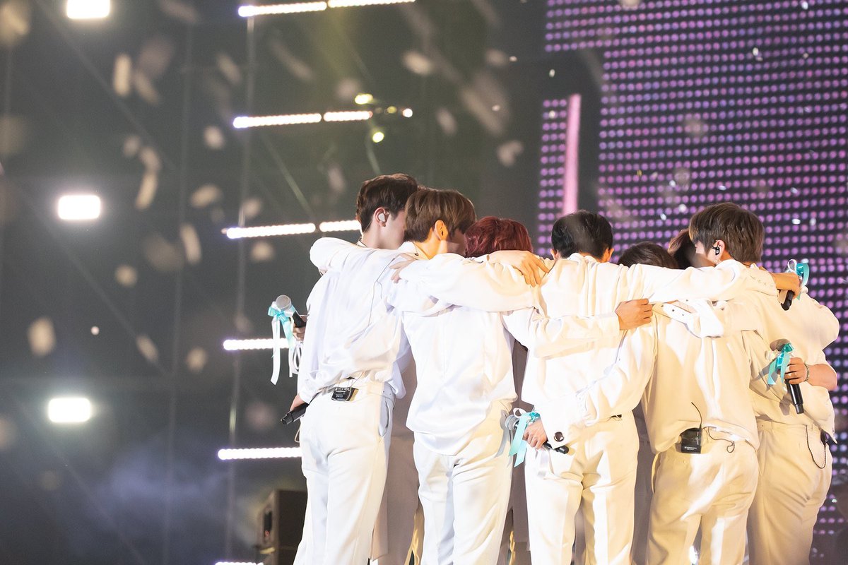 ta38_SJD's tweet photo. #Therefore_Still_WannaOne 
#ToBeOneWithWannaOne 

もう1年かー…早いな…
戻ってこないかなーいつか https://t.co/eM2zofzJR6