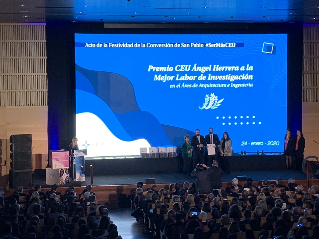 CEUAAlumni's tweet photo. Y hoy premiamos con los Premios CEU Ángel Herrera a nuestros investigadores en diversas materias. Entrega los premios nuestro Presidente y  #AlumniCEU @ABullonMendoza  #SerMásCEU https://t.co/SHub9pWK6J