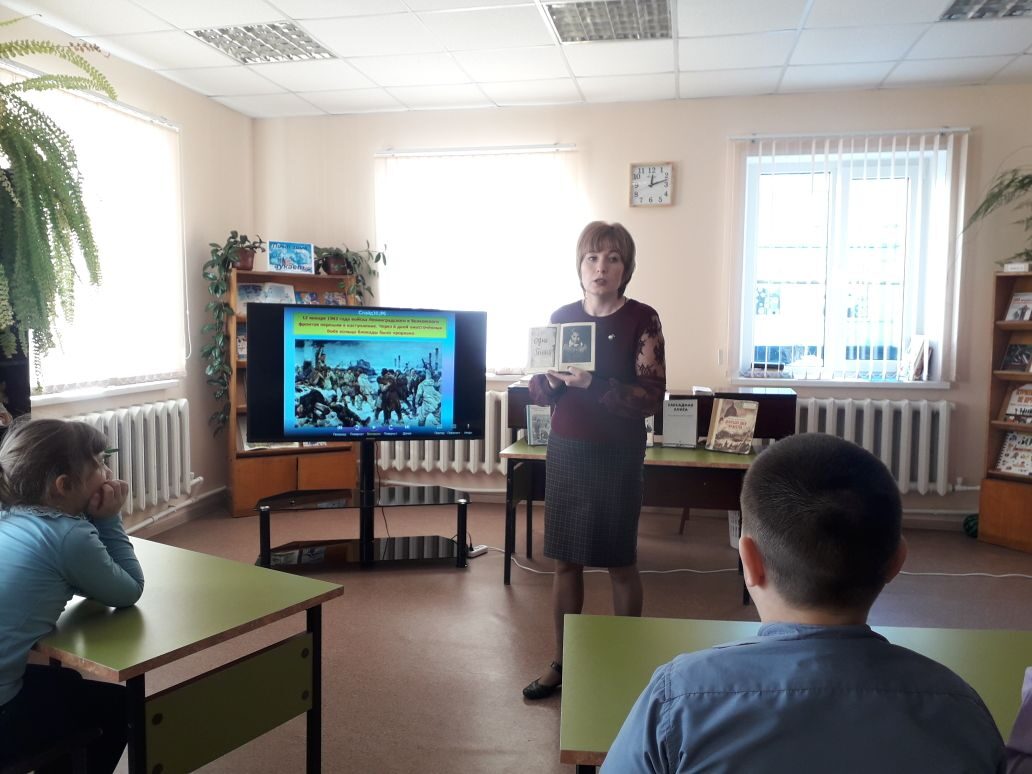 Biblioteka1950's tweet photo. #блокадныйхлеб2020
#75победачердаклы
Чердаклинская детская библиотека присоединилась ко Все��оссийской патриотической акции «Блокадный хлеб». В рамках акции с учащимися 2-4 классов были проведены патриотические часы «900 дней мужества», «Был город фронт, была блокада». https://t.co/KxAoVbxPqD