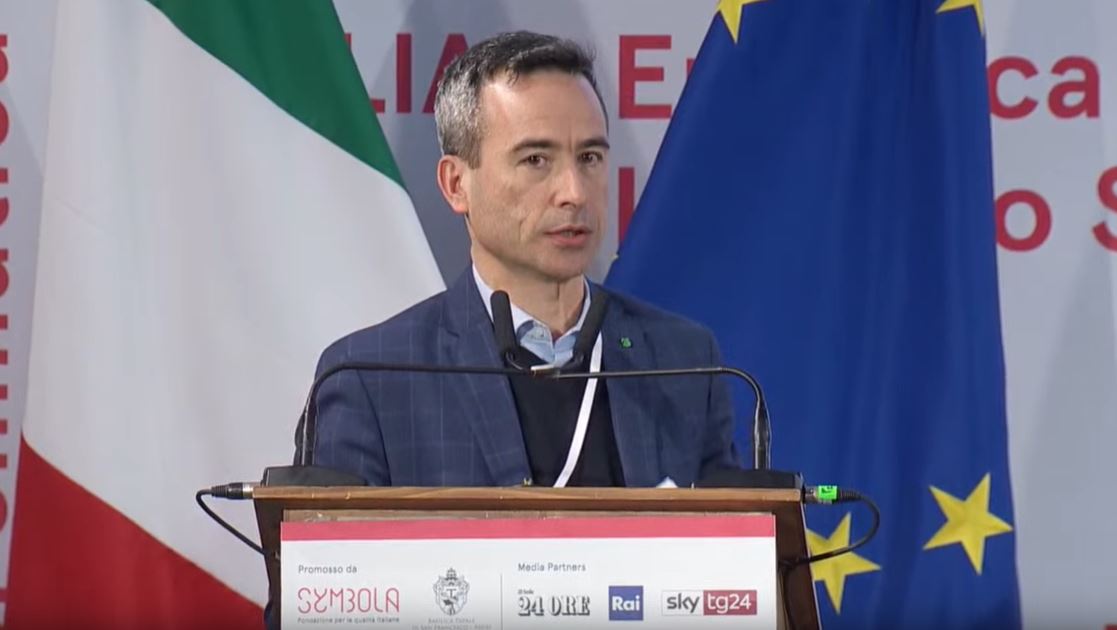 Il Presidente <a href="/Legambiente/">Legambiente</a> <a href="/StefanoCiafani/">Stefano Ciafani</a> "È il tempo del #coraggio e della #coerenza per l'#Italia perché ci sono emergenze vere come la #crisiclimatica che vanno affrontate subito con radicalità" #ManifestodiAssisi