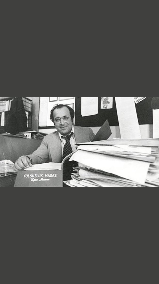 Gerçek gazeteci!.. Halkının, vatanının, tüyü bitmemiş yetimin hakkını düşünerek gazetecilik yapan Uğur Mumcu 'yu sevgi, saygı, özlem  ve rahmetle anıyorum. Yazdıklarınla daima yaşıyorsun. ❤🇹🇷