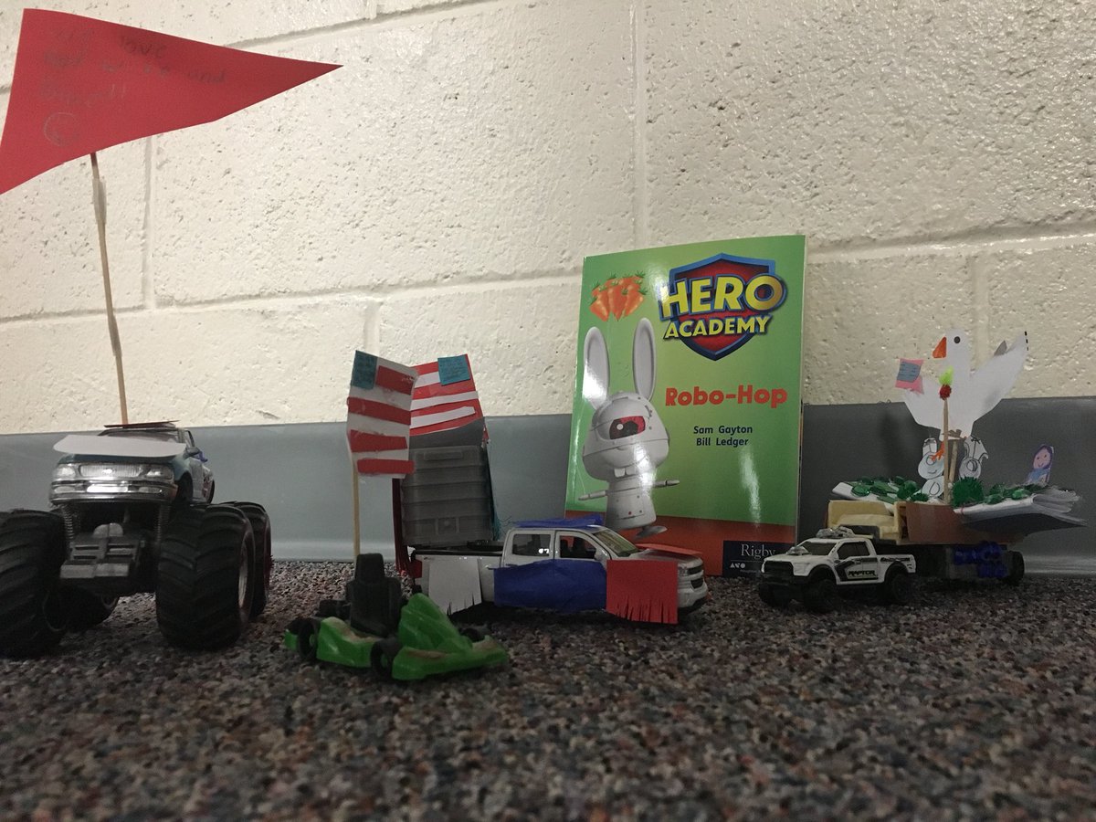 misscramer4's tweet photo. The class loved this book and did a great job making floats for their very own parade👏🏻👍🏻 https://t.co/KEiqElE6Zh