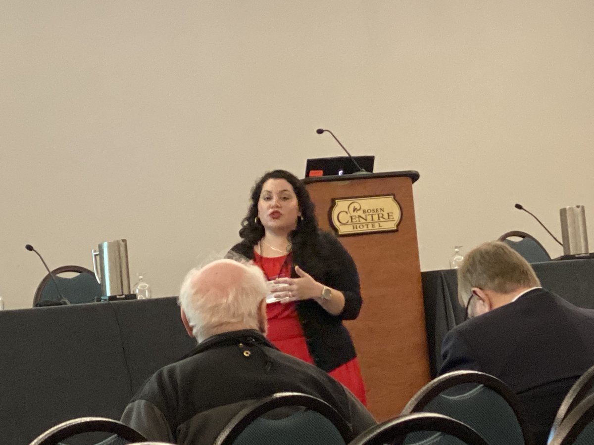 juliesmithdavid's tweet photo. The power of emojis comes through for non-professional investors-but not as you might think 😀🎉🙁👎🏻. The likelihood of investing is lower when emojis are present in certain situations. Thanks for showing some unintended consequences, Hilda Carrillo! @aaahq #AAA2020aissetias https://t.co/hC310yCwVK