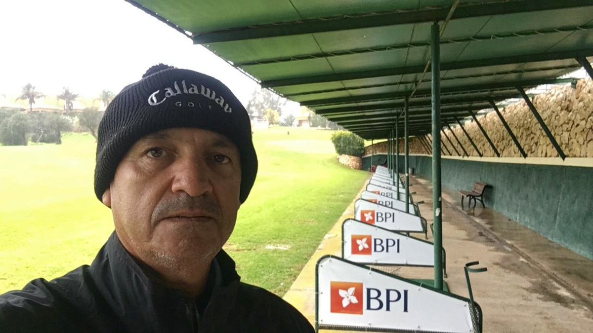 Ya estoy en Portugal, listo para jugar a partir del lunes la final de la Escuela Clasificatoria del @StaysureTour. Hoy tocó practicar bajo el agua. #Golf #STQSchool #DrivingGolfFurther 🏌 ☔