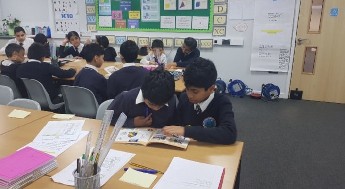 RyversSchool's tweet photo. Rotakids Buddy Reading Session in full swing this afternoon! #sharingabook #bookworms #readingforpleasure https://t.co/CF4iTbmDq1