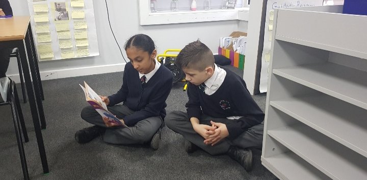 RyversSchool's tweet photo. Rotakids Buddy Reading Session in full swing this afternoon! #sharingabook #bookworms #readingforpleasure https://t.co/CF4iTbmDq1