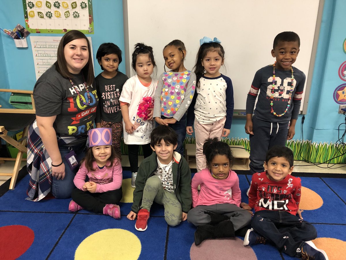 maria_ortizme3's tweet photo. Celebrating our “100” th Day of School. Mrs. Philip’s class and me, Mrs. Ortiz here at Stewart’s Creek Elm.  #greatestschoolonearth #scestallions #scelearns January of 2020 https://t.co/BrxGKyshkv
