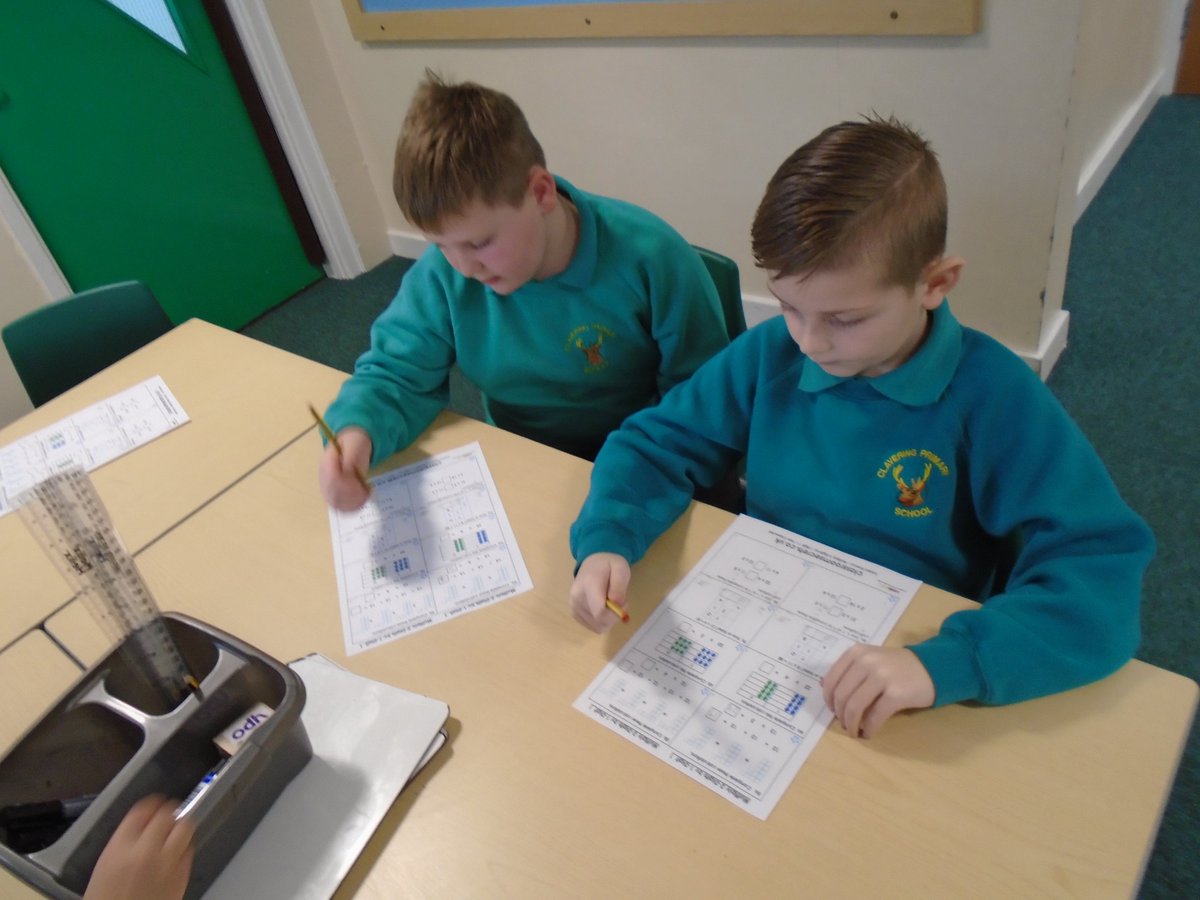 ClaveringTS27's tweet image. #3LJNL In #maths this week, we have been working on solving multiplication problems. We used the short multiplication method. #formalmethod