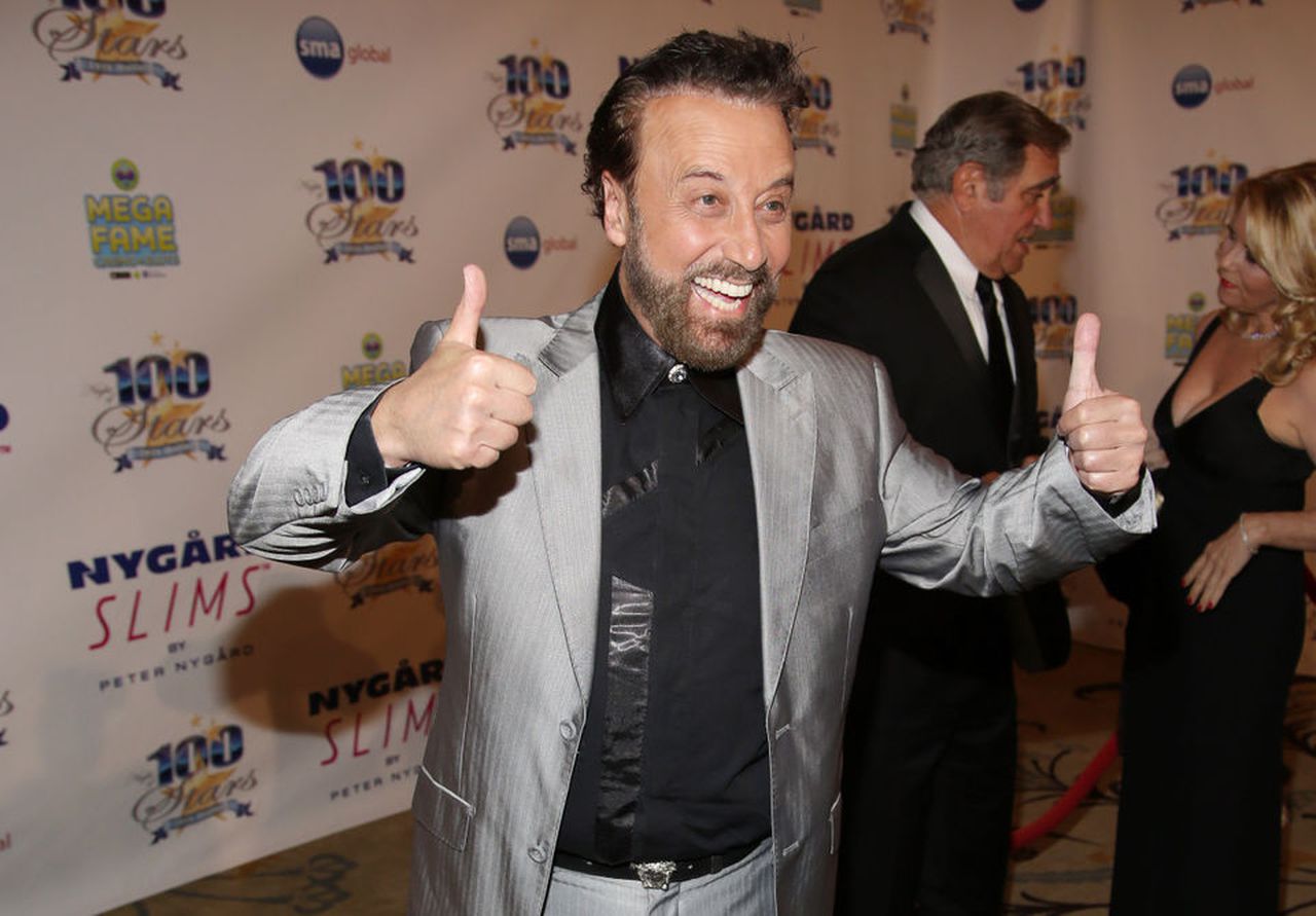 Comedian turns 69. Happy Birthday!!     