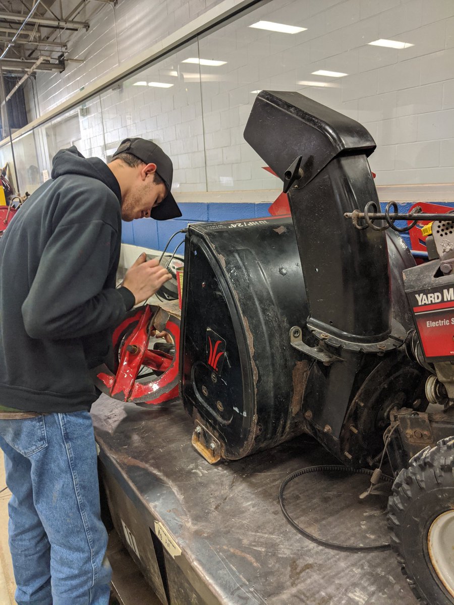 BT Engine Mechanics tweet media